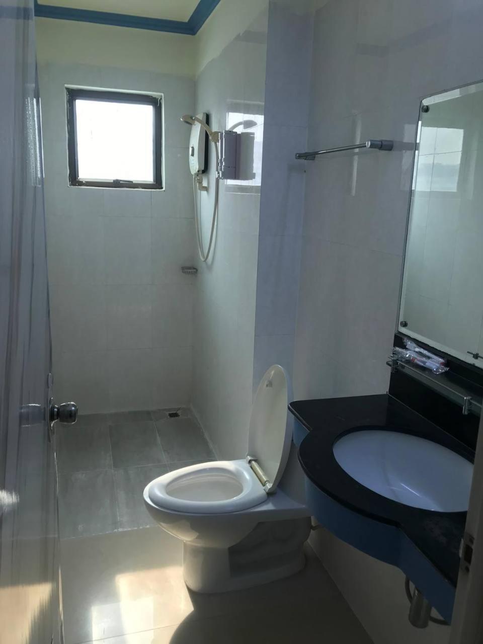 Galaxy Rs Hotel Phnom Penh Eksteriør billede